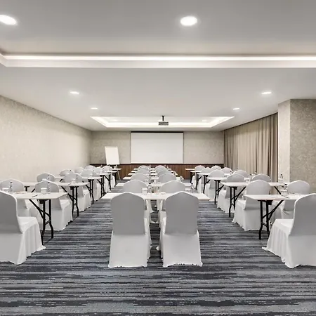 Wyndham Thermal&spa מלון