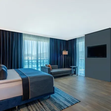 Hotel Wyndham Thermal & 5*