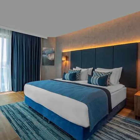 Wyndham Thermal & 5*