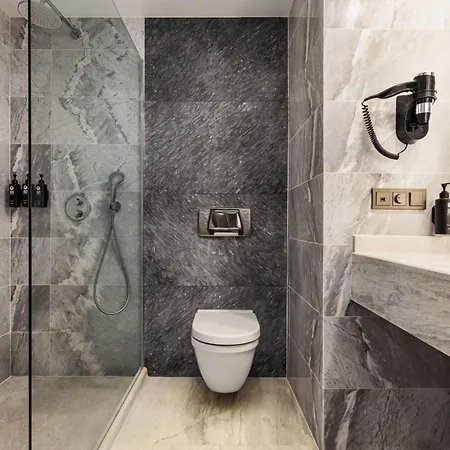 Wyndham Thermal & 5*